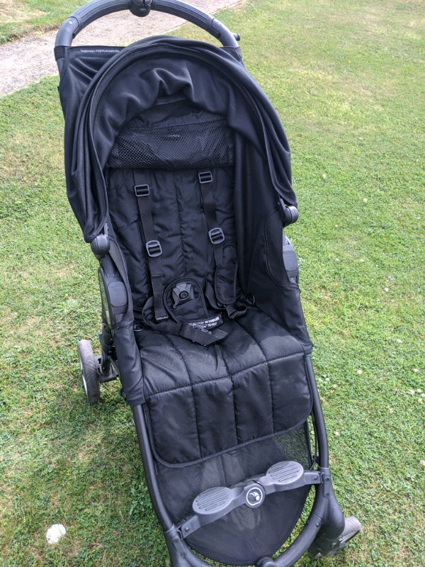 gumtree baby jogger